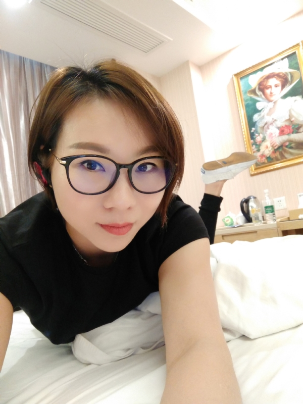 双子座的第一张照片--香港中老年相亲网