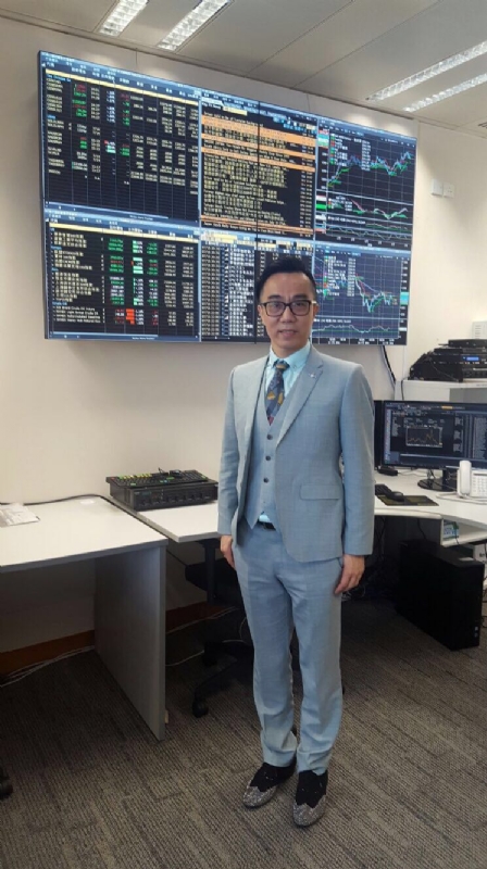 缘来是你的第一张照片--香港中老年相亲网