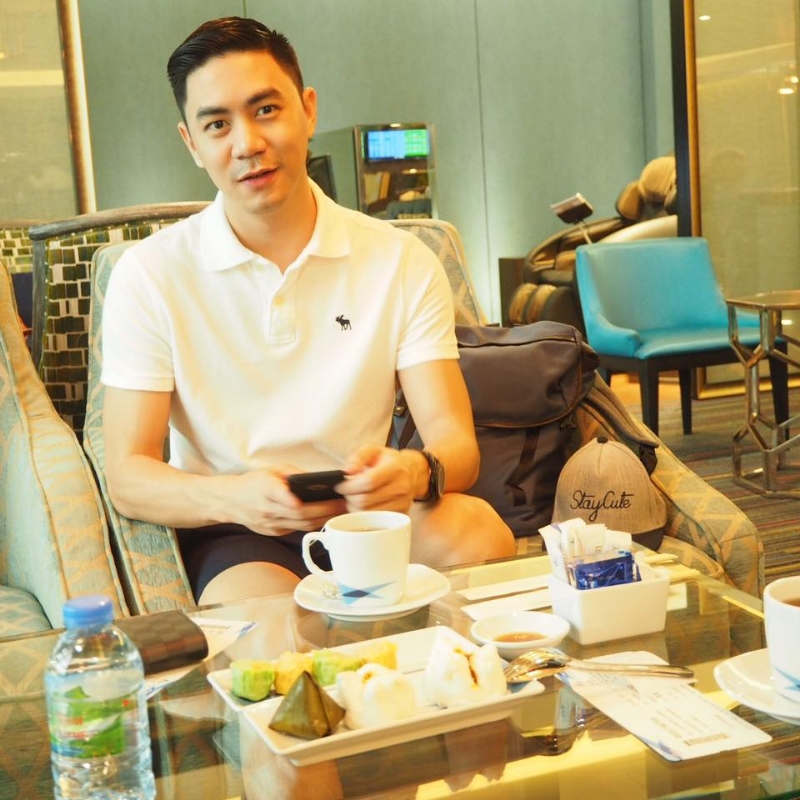 李的第二张照片--香港中老年相亲网
