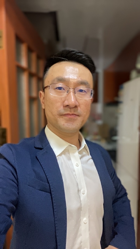 笑看人生的第一张照片--香港中老年相亲网